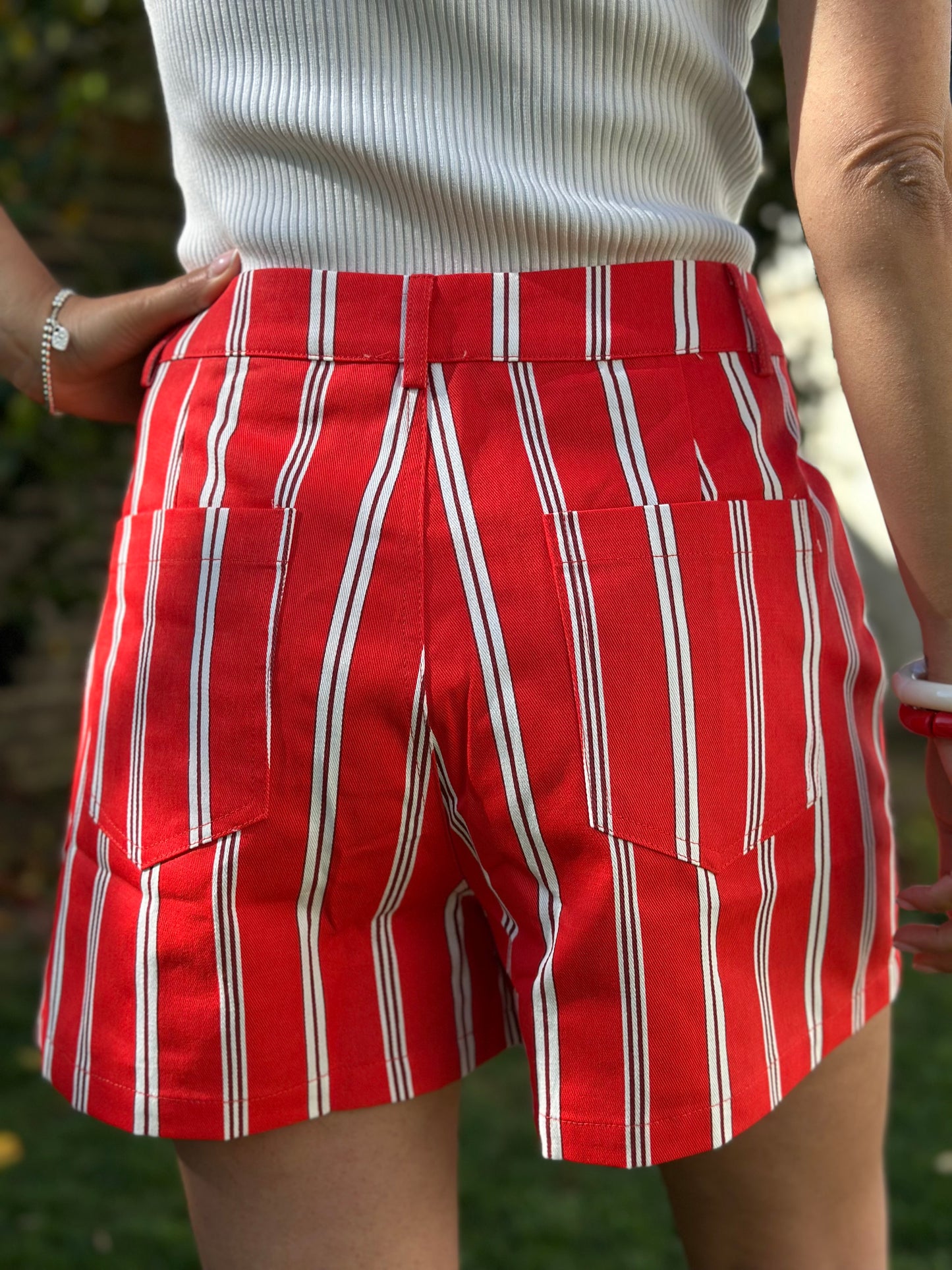 Short Janet